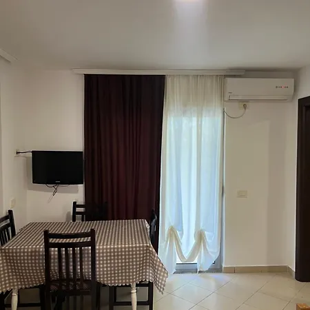 Peja 3* Velipoje