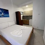 Peja Hotel Velipojë
